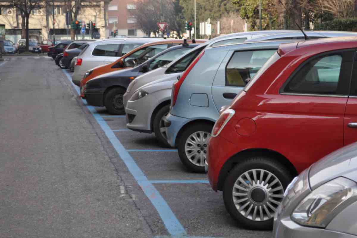 Tenere il parcheggio è legale o no