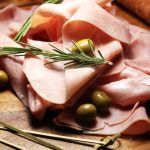 Prosciutto cotto, come sceglierlo: gli ingredienti